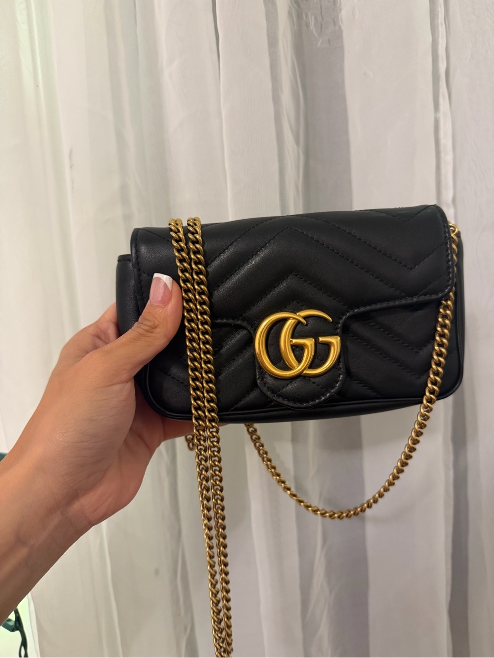 Gucci Black Chevron Quilted Leather Crossbody with Gold Double G